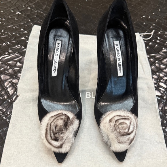 Manolo Blahnik Black Heels with Fur Accent - Picture 1 of 7